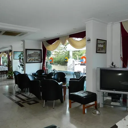 Gulizar Otel 2*
